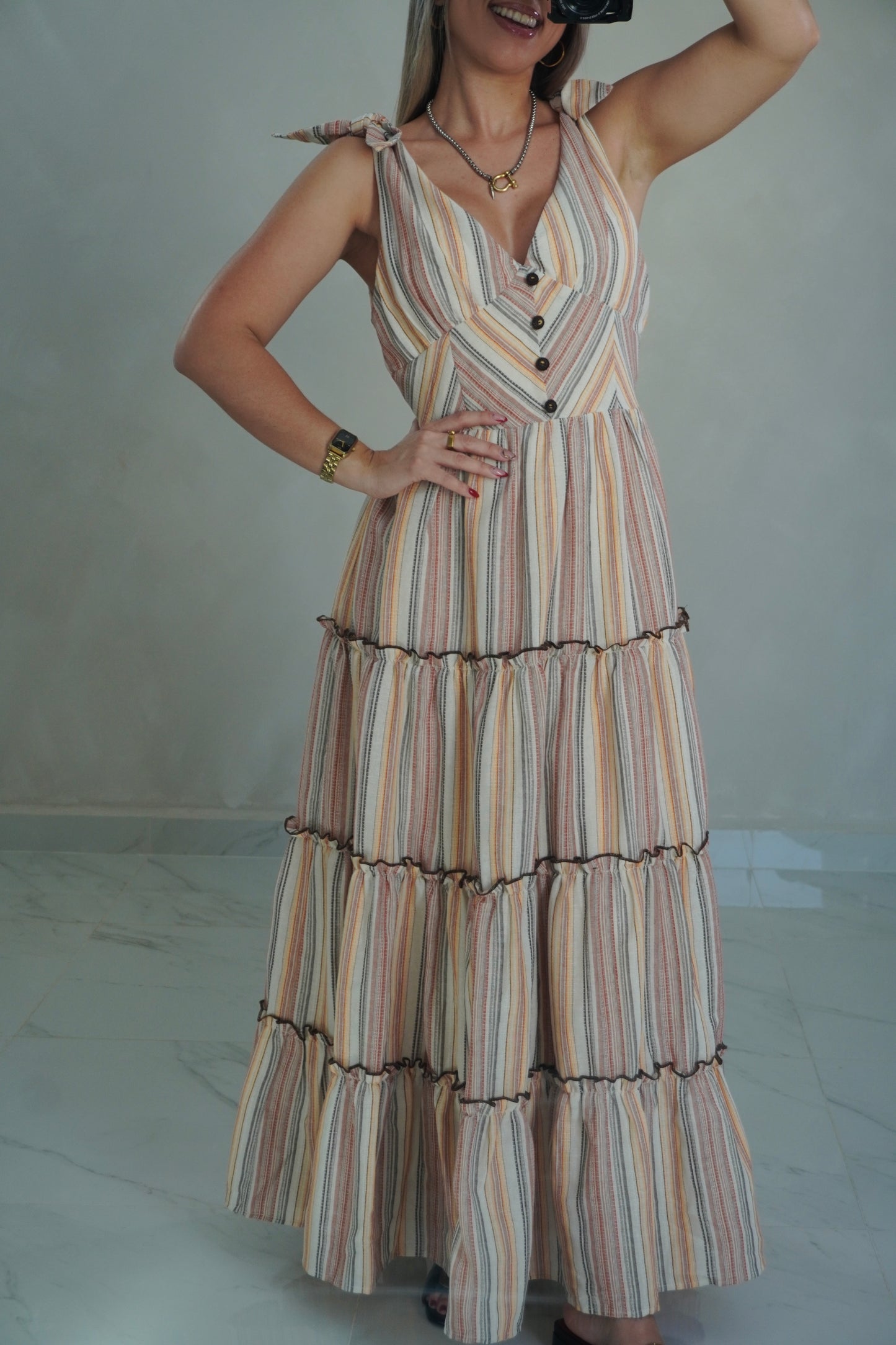 TIE STRAPS MAXI DRESS