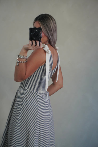 LINEN STRIPES DRESS