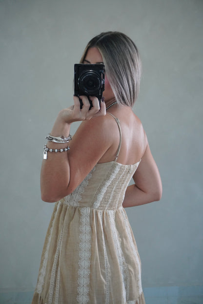 TAUPE EMBROIDERY DRESS