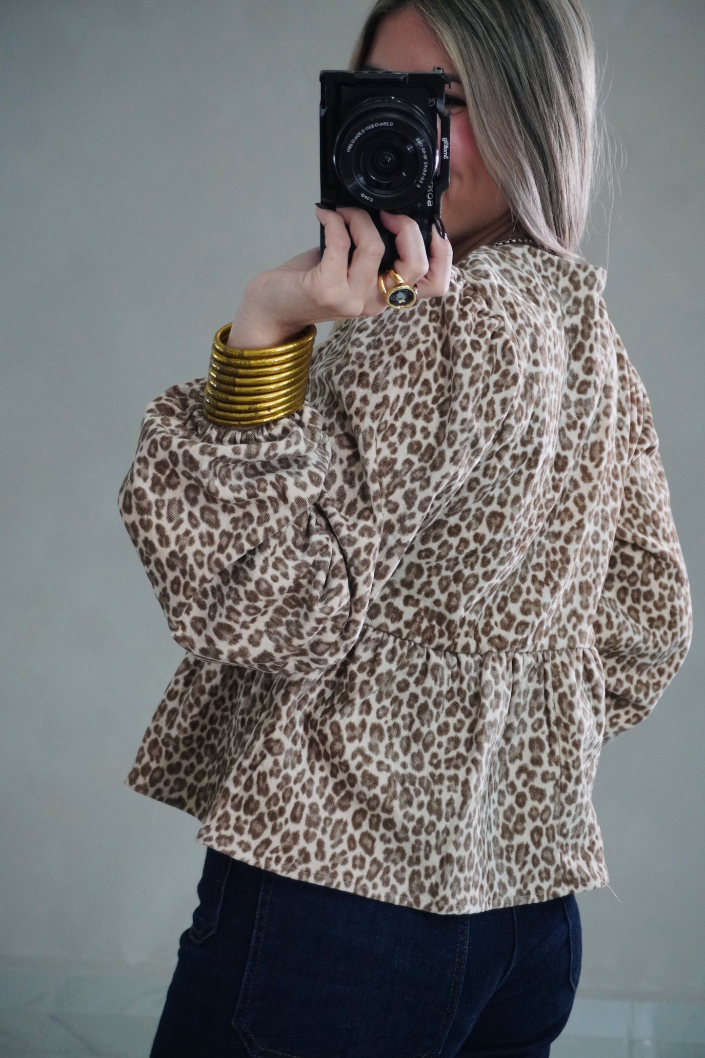 FRONT TIE VELVET TOP