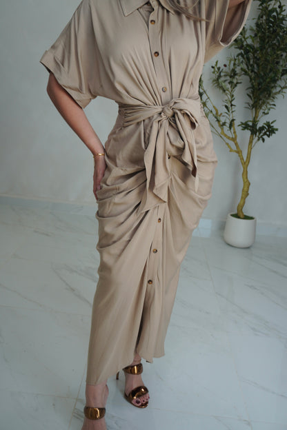 MIDI FRONT TIE DRESS