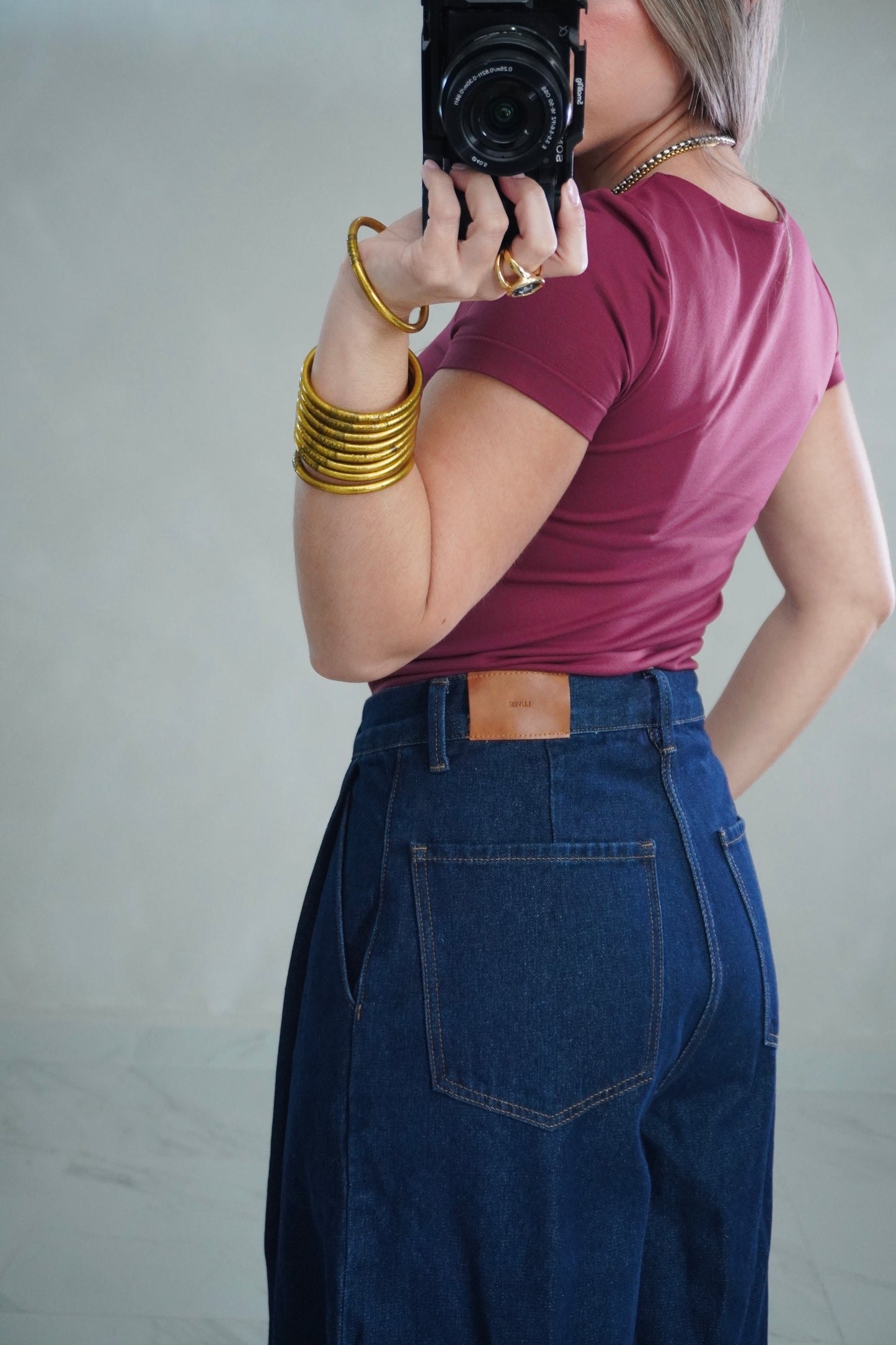 ROUND NECK BASIC TOP - FIG