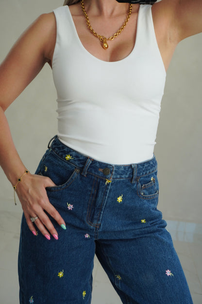 V NECK REVERSIBLE TANK - WHITE
