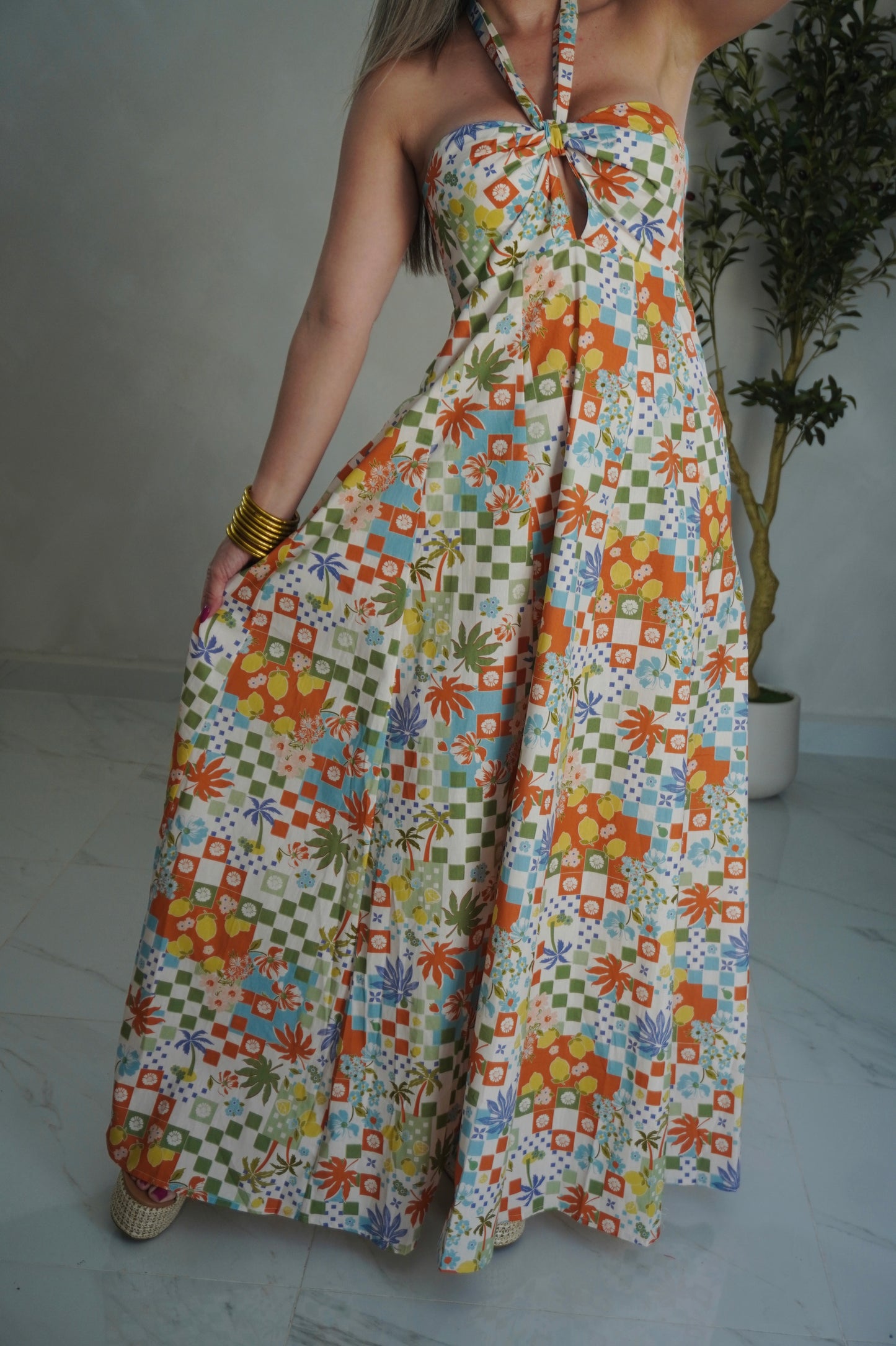 PRINTED HALTER MAXI DRESS