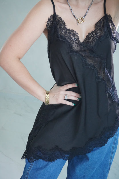ASYMMETRIC LACE TOP