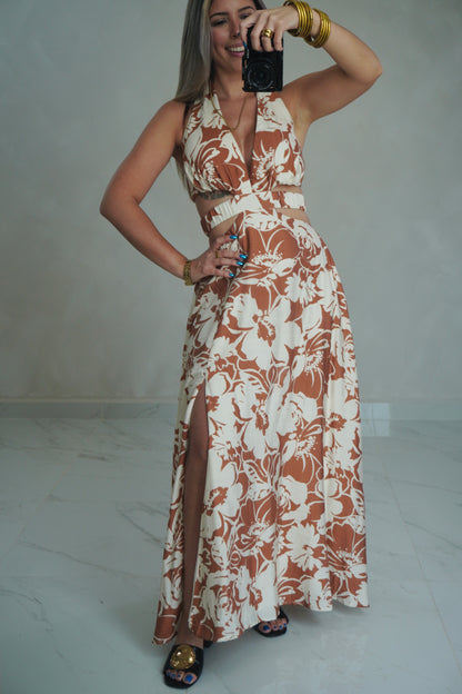 NECK LINE CUT OUT MIDI DRESS