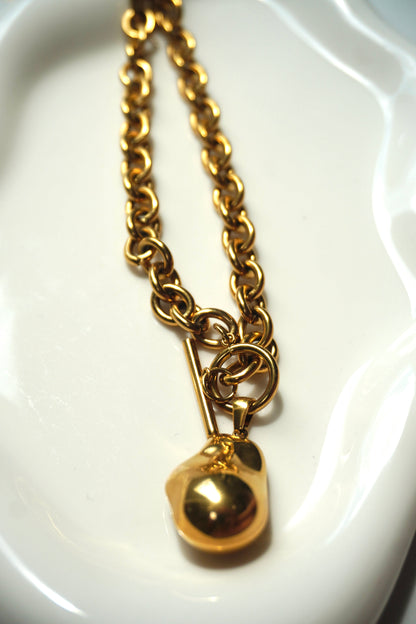 LARGE PEARL CHAIN NECKLACE