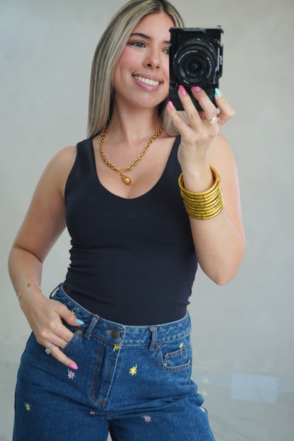 V NECK REVERSIBLE TANK - BLACK