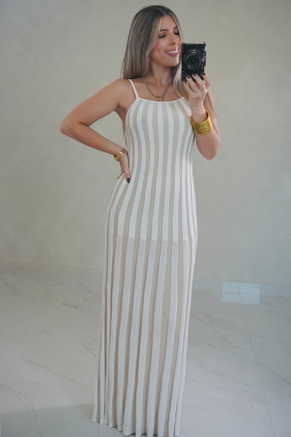 RIBBED MAXI DRESS