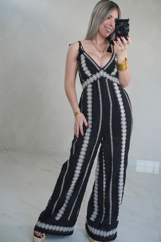 EMBROIDERY JUMPSUIT