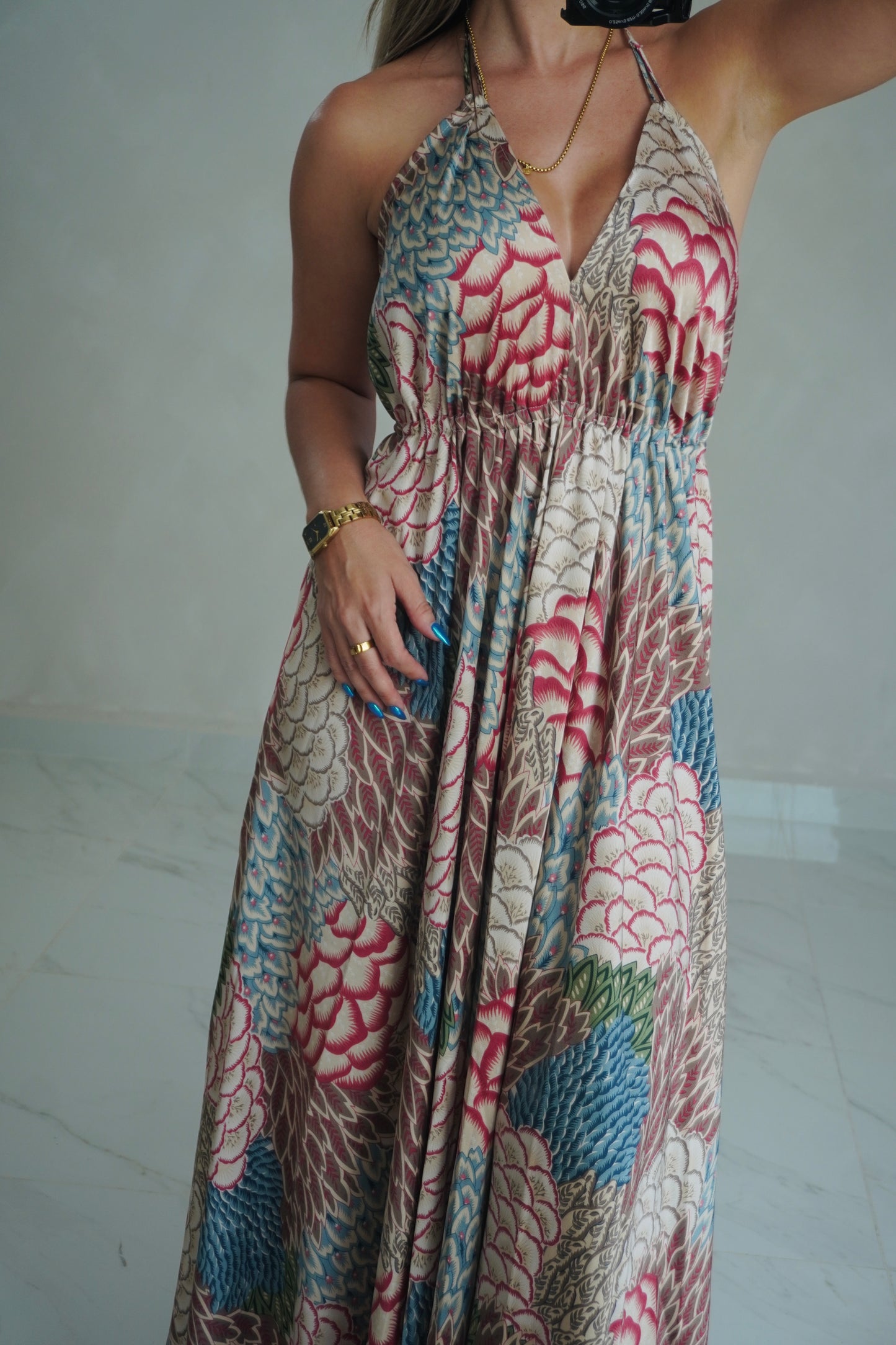 HALTER BACKLESS MIDI DRESS