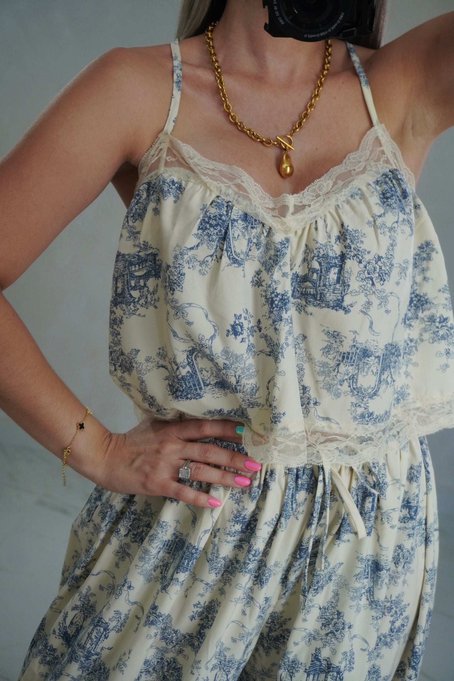 LACE CAMI TOP & PANTS SET
