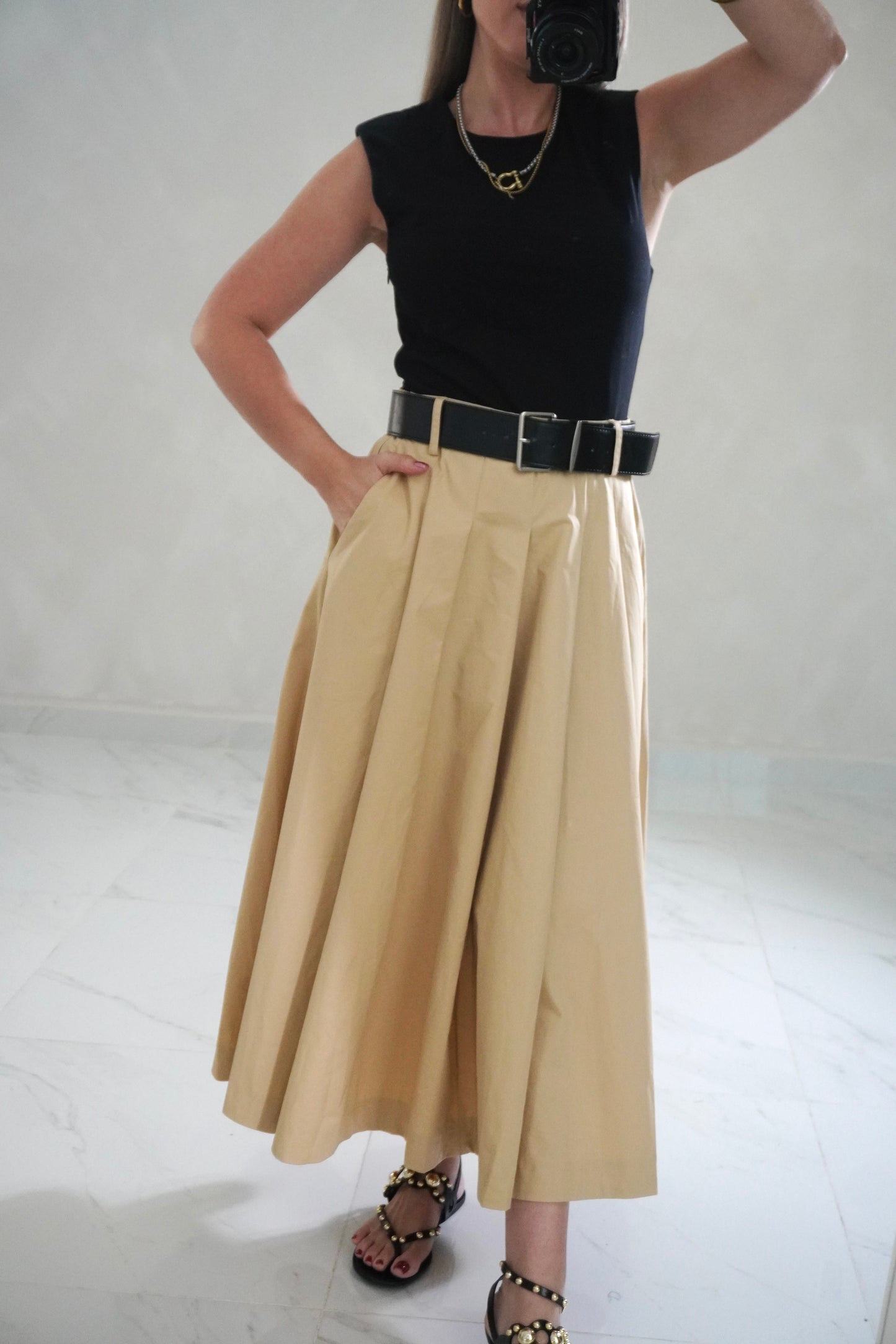 SHOULDER PAD MIDI DRESS