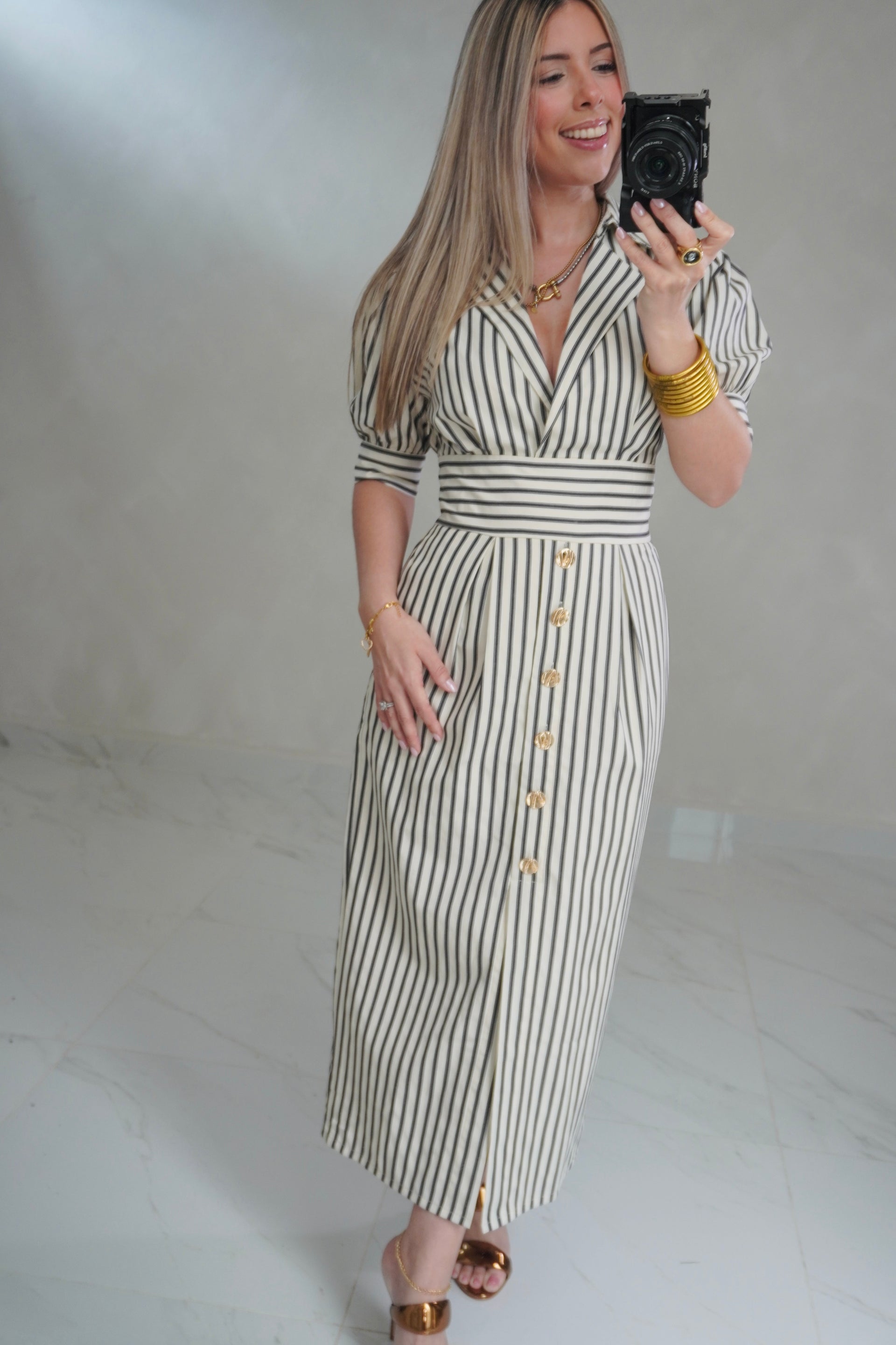 STRIPE SLEEVE MIDI DRESS  vanguardiaboutiquepr