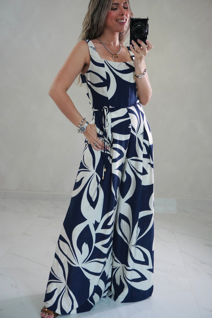 SQUARE NECK JUMPSUIT