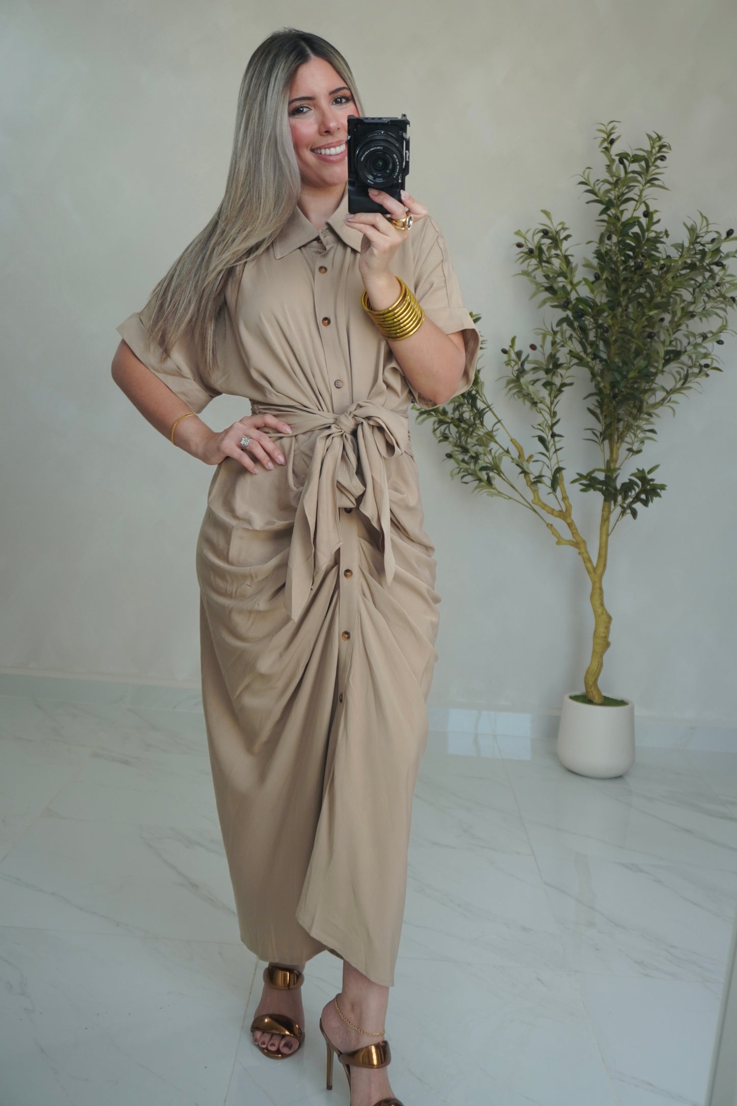 MIDI FRONT TIE DRESS