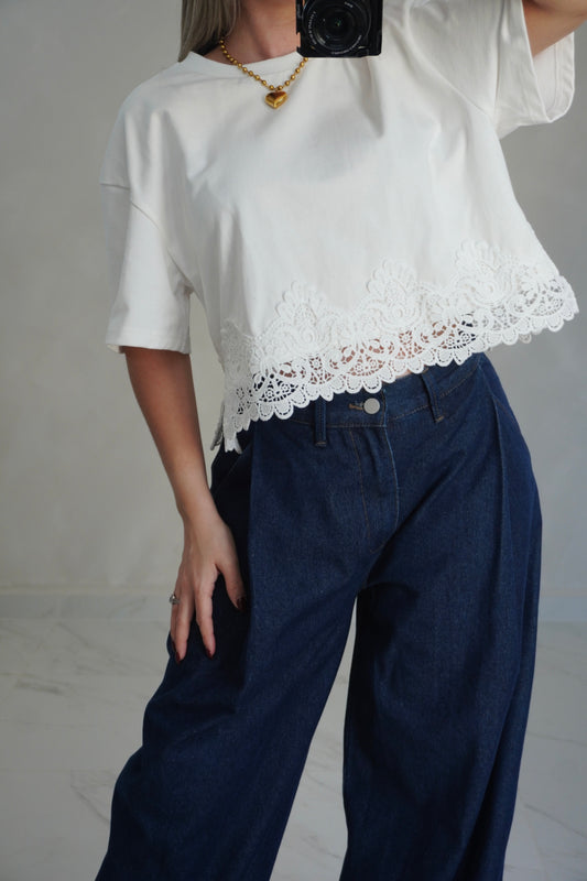 LACE TRIM TOP