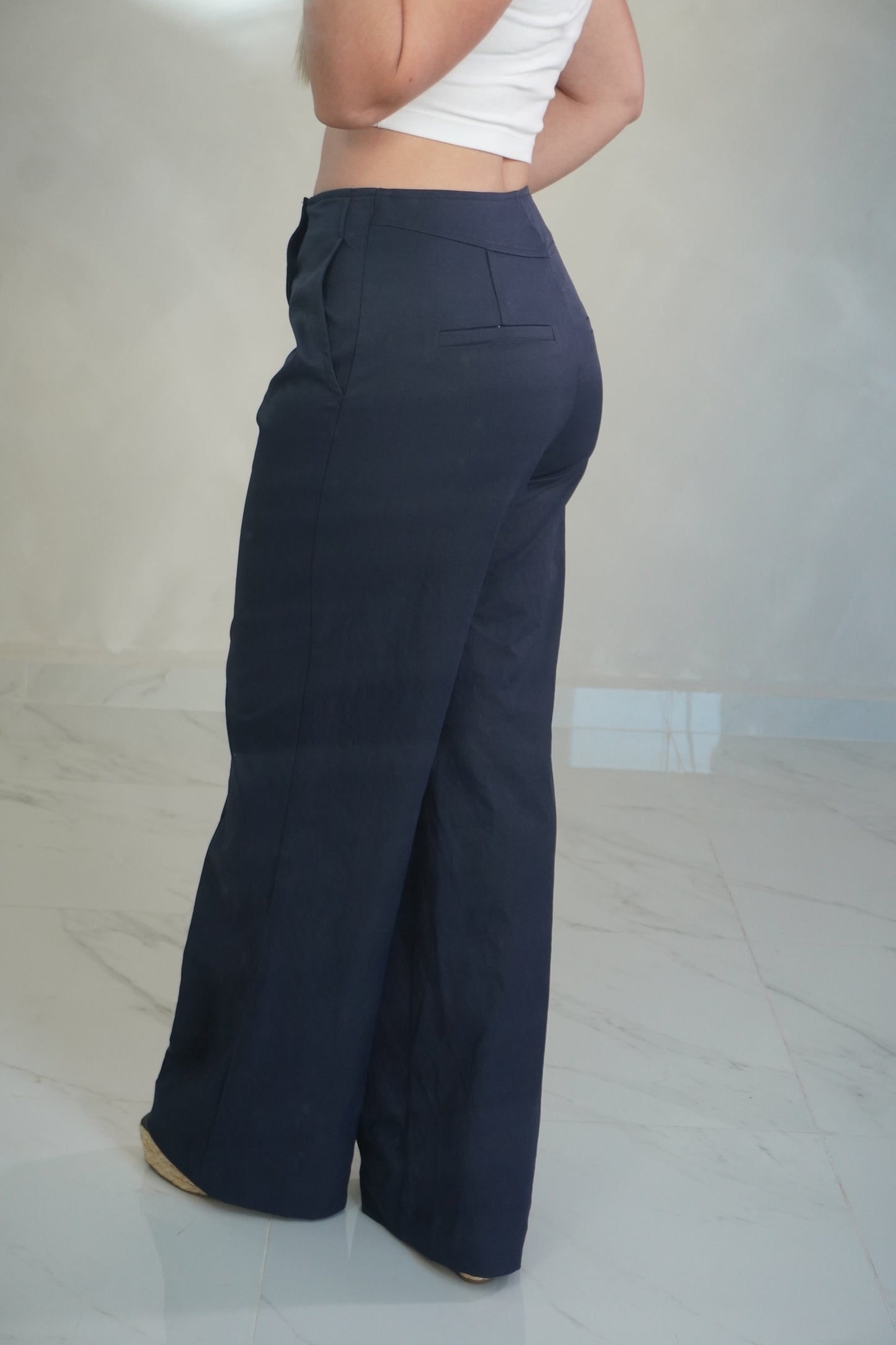 BUTTON FRONT WIDE LEG PANTS