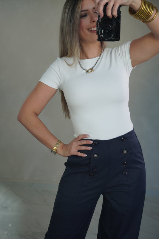 ROUND NECK BASIC TOP - WHITE