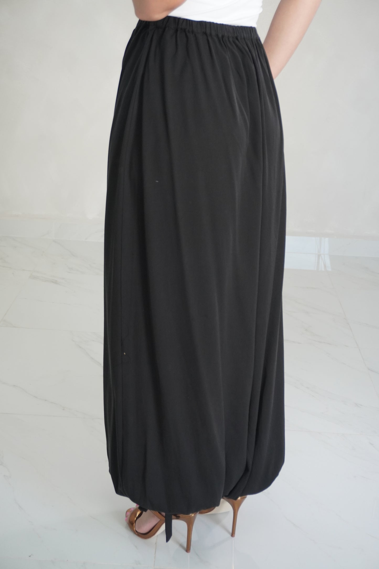 BLACK BALLOON PANT