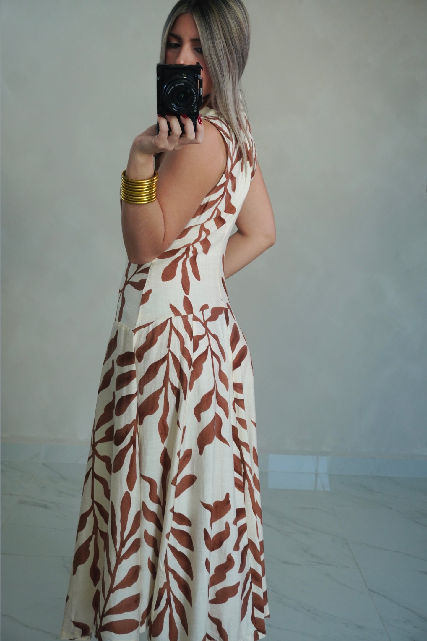 SLEEVELESS  MIDI DRESS