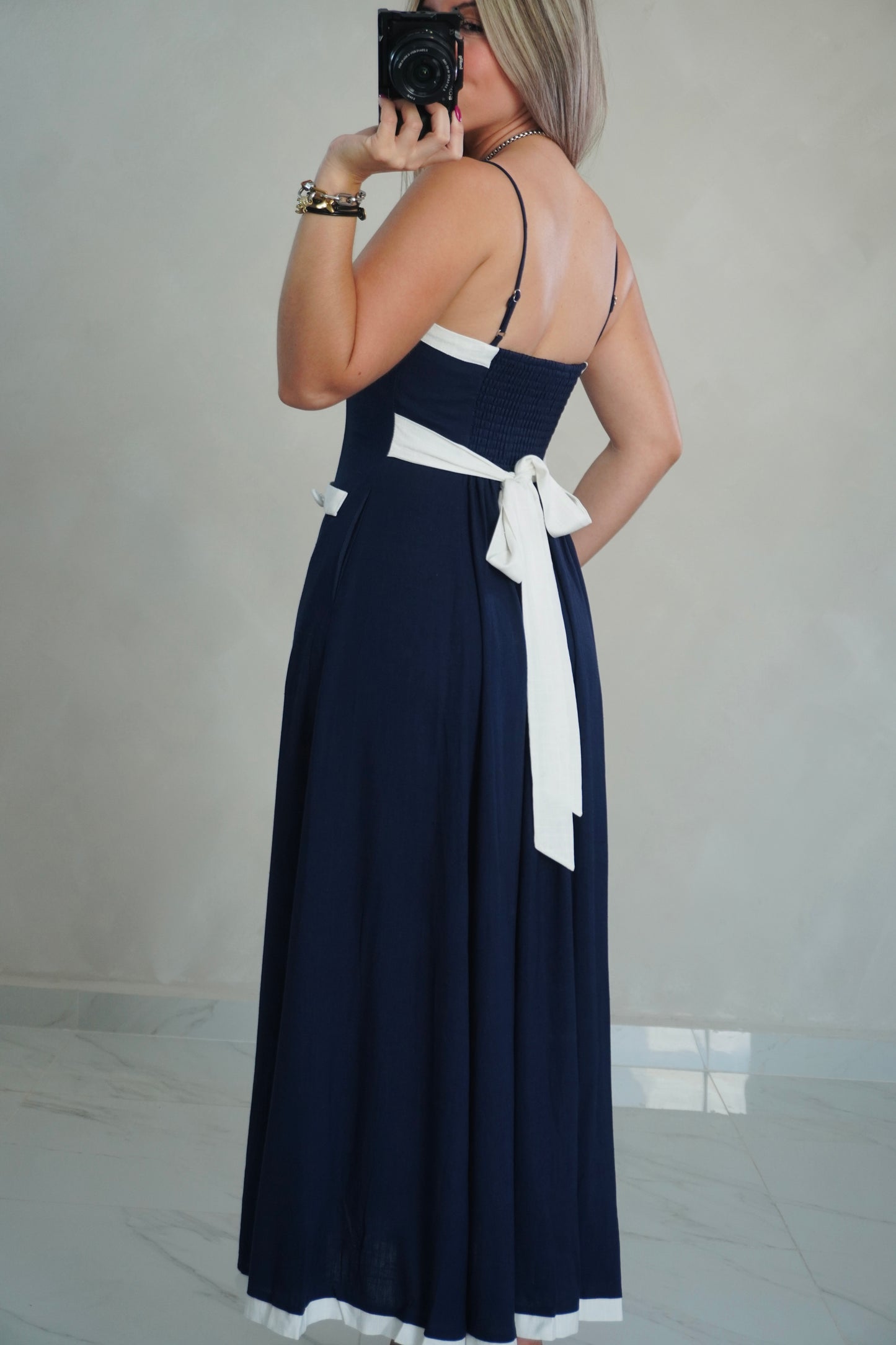 LINEN BACK BOW MIDI DRESS