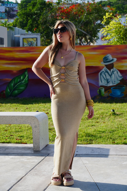 FRONT CUT OUT KNIT DRESS
