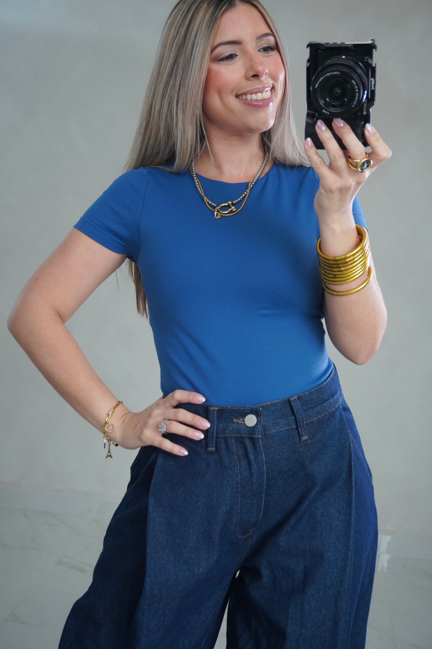 ROUND NECK BASIC TOP - BLUE
