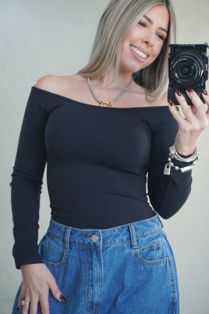 OFF SHOULDER BASIC TOP